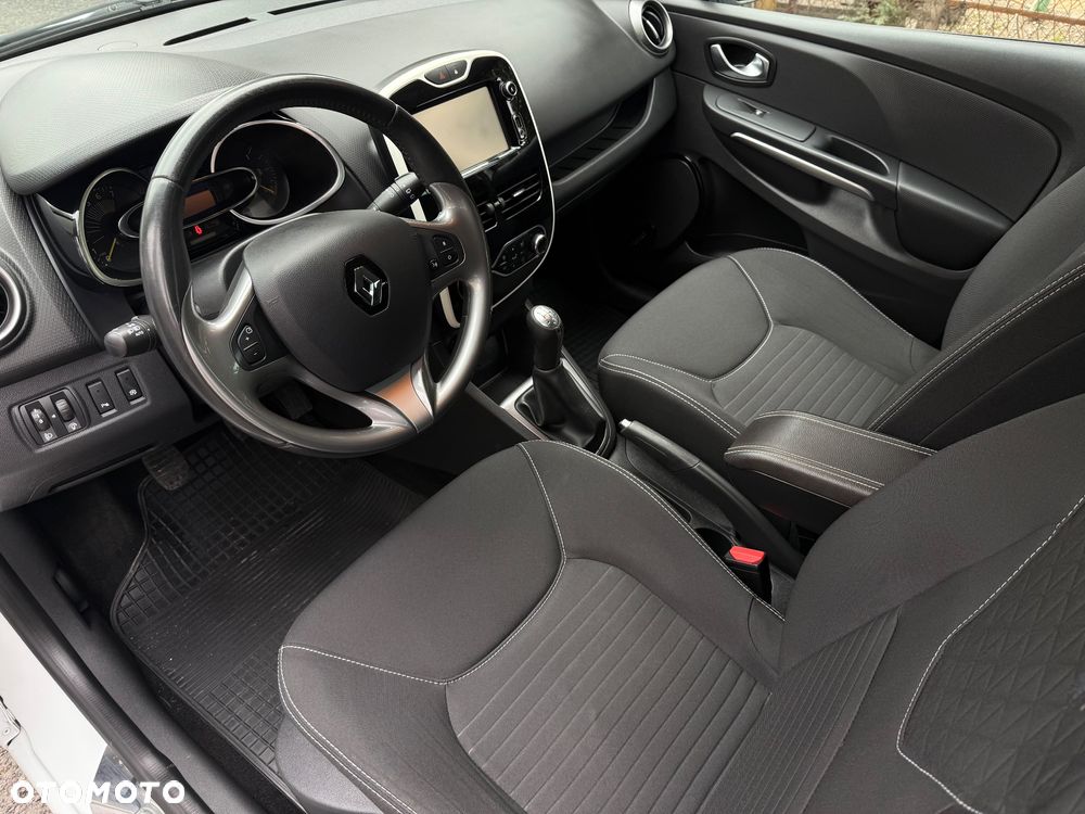 Renault Clio TCe 90 Limited - 25