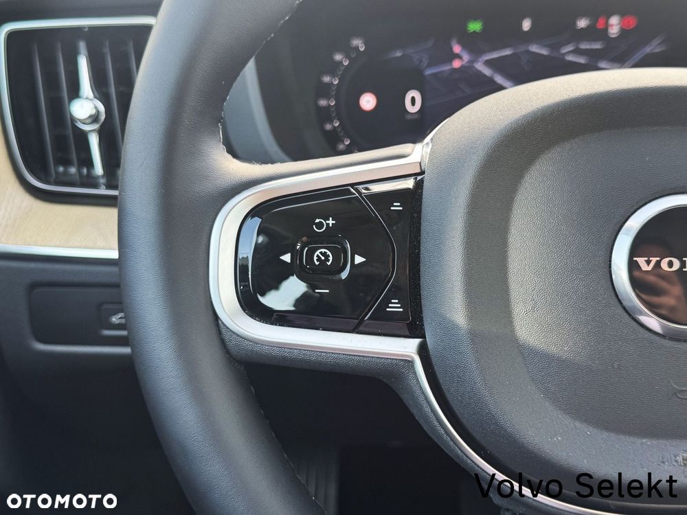 Volvo XC 60 - 11