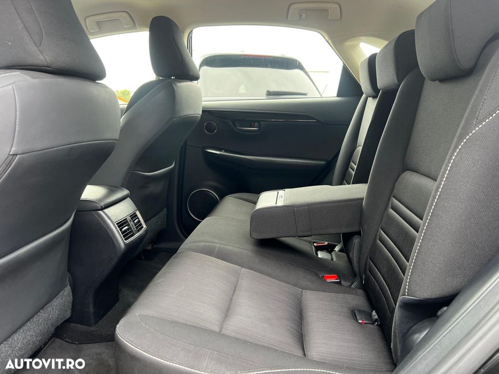 Lexus Seria NX - 28