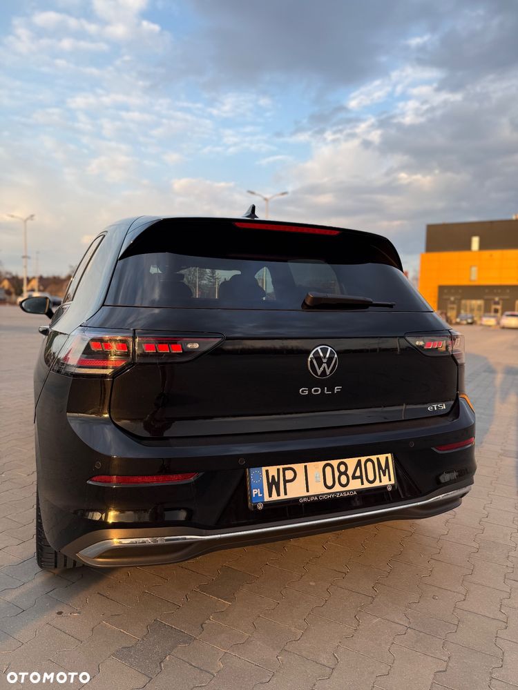 Volkswagen Golf 1.5 eTSI OPF DSG Edition 50 - 5