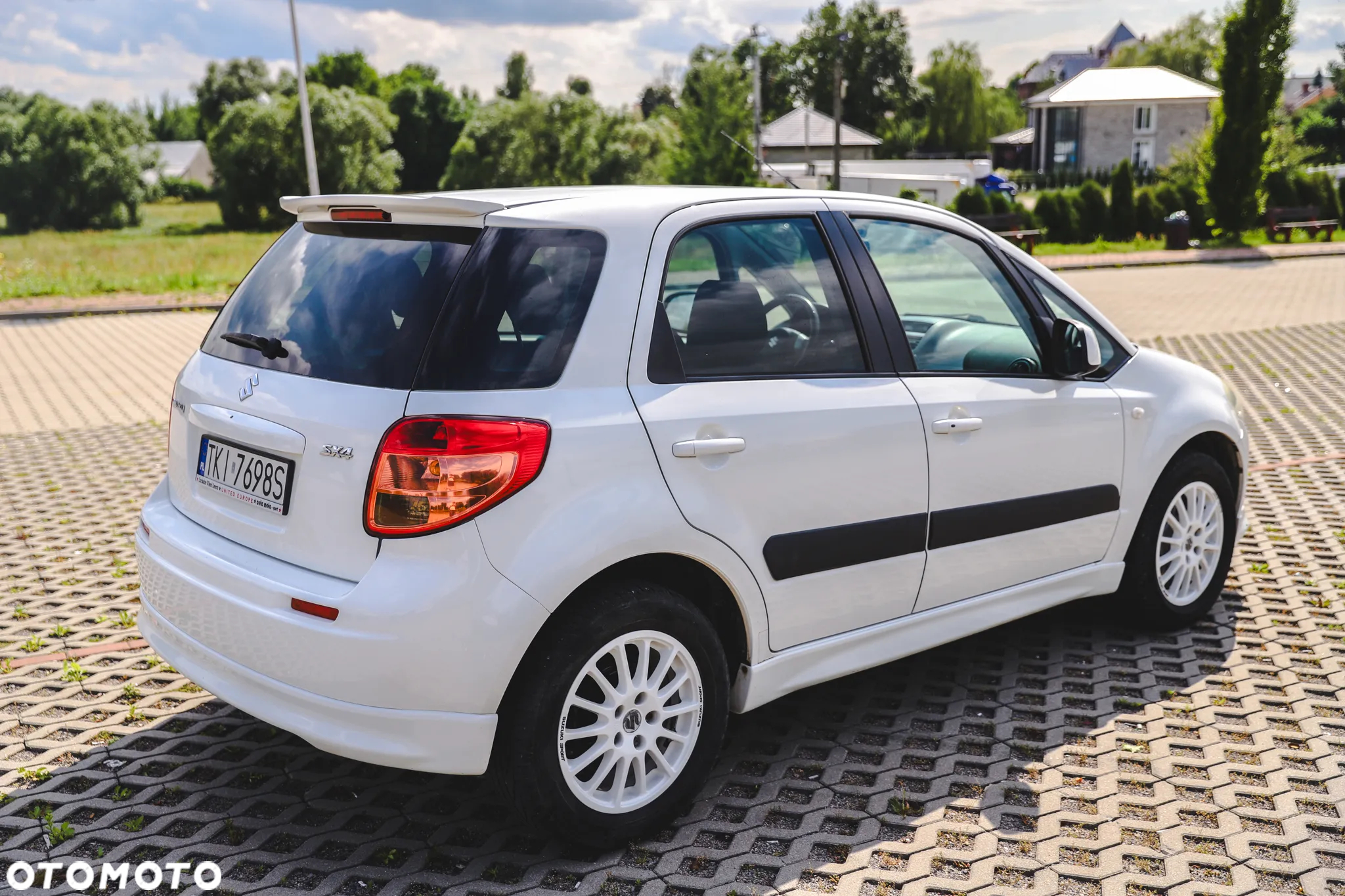 Suzuki SX4 - 11