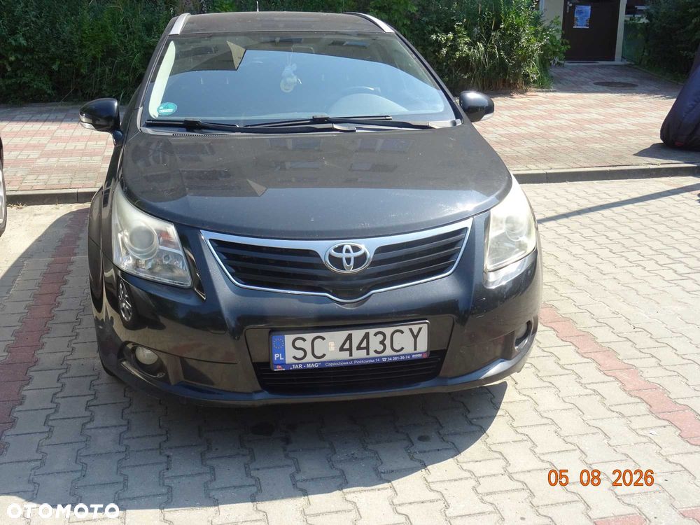 Toyota Avensis - 1