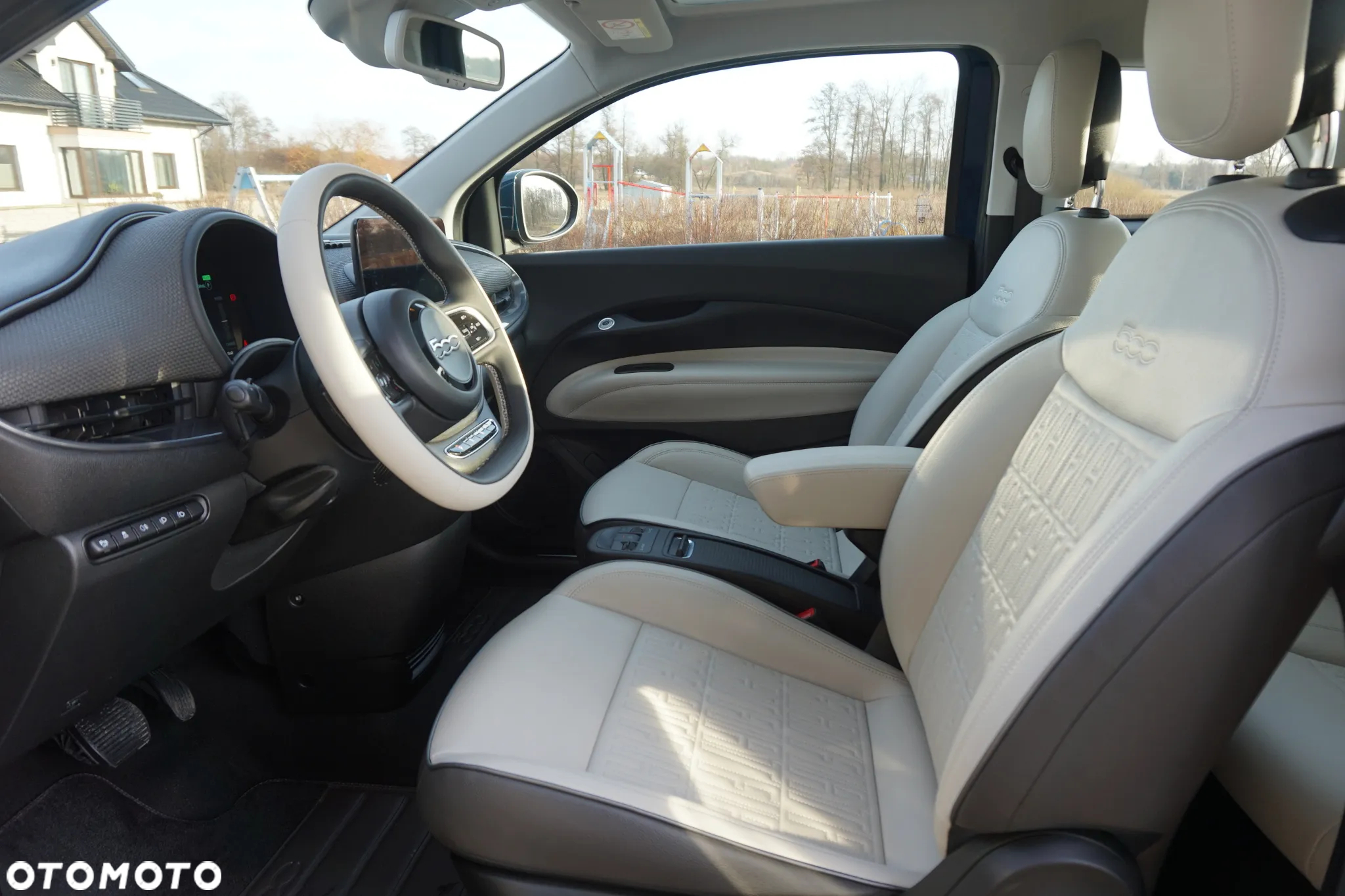 Fiat 500e La Prima - 10
