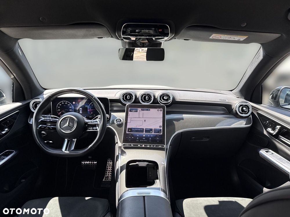 Mercedes-Benz GLC - 14