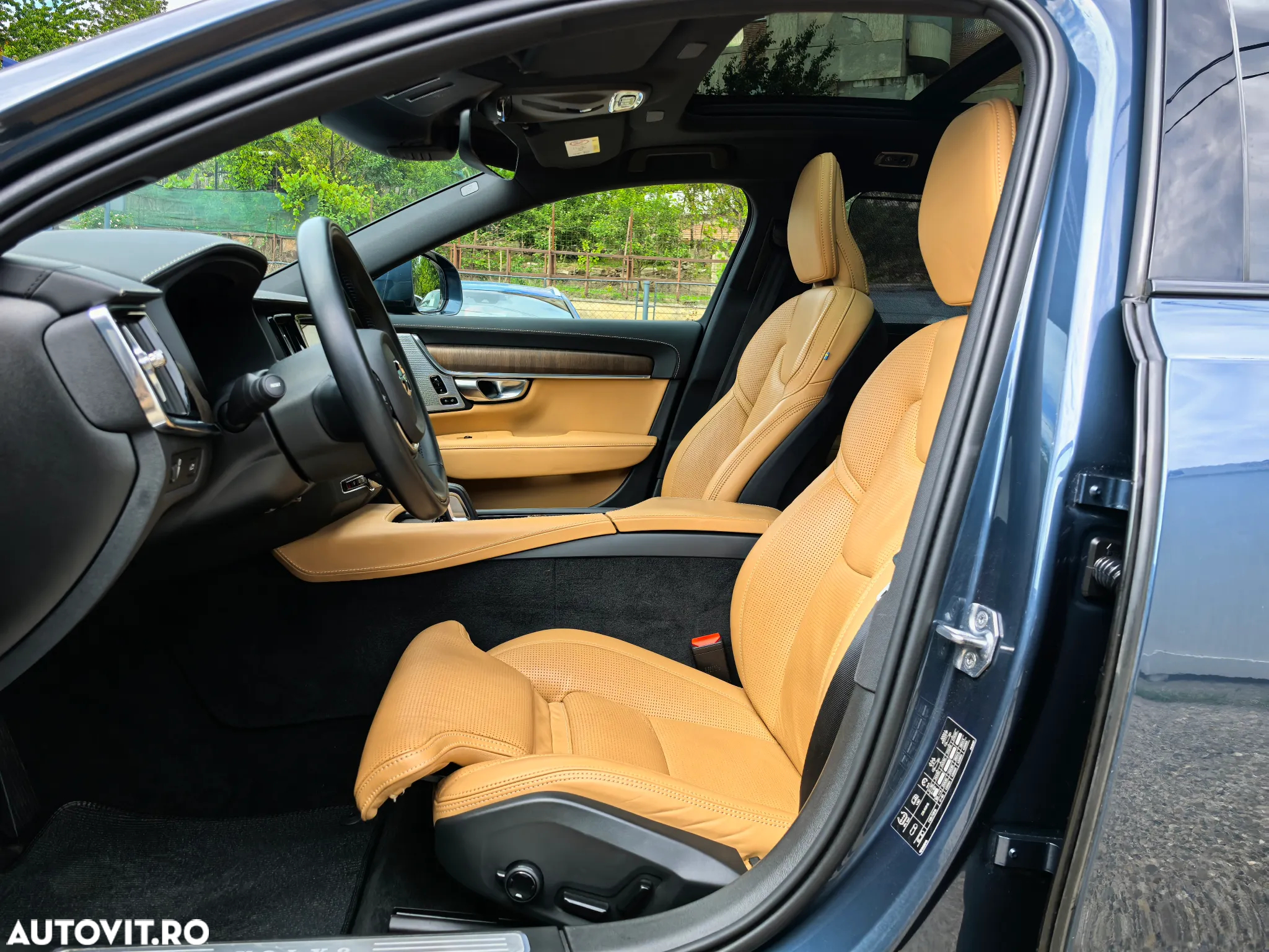 Volvo V90 Cross Country B4 D AWD Ultimate - 13