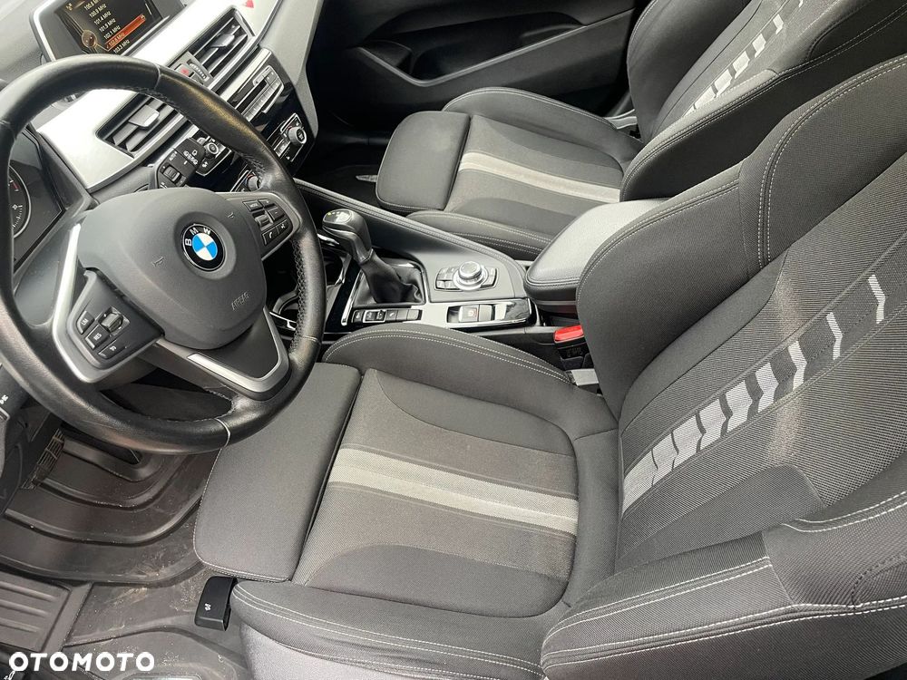 BMW X1 - 13