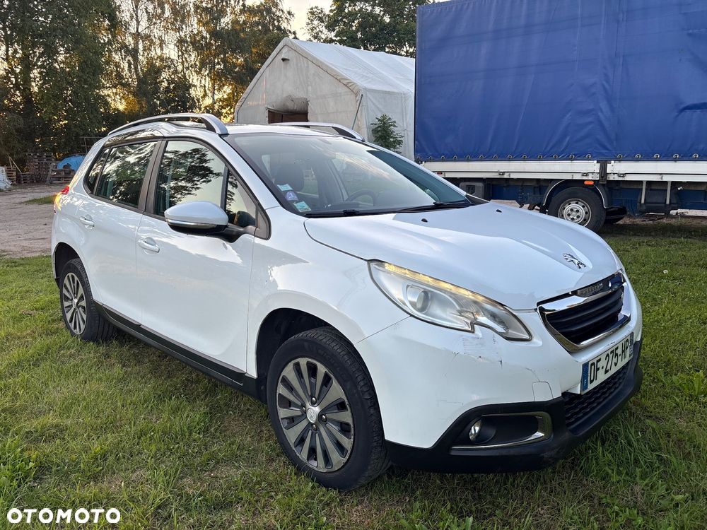 Peugeot 2008 82 e-VTI ETG5 Allure - 10