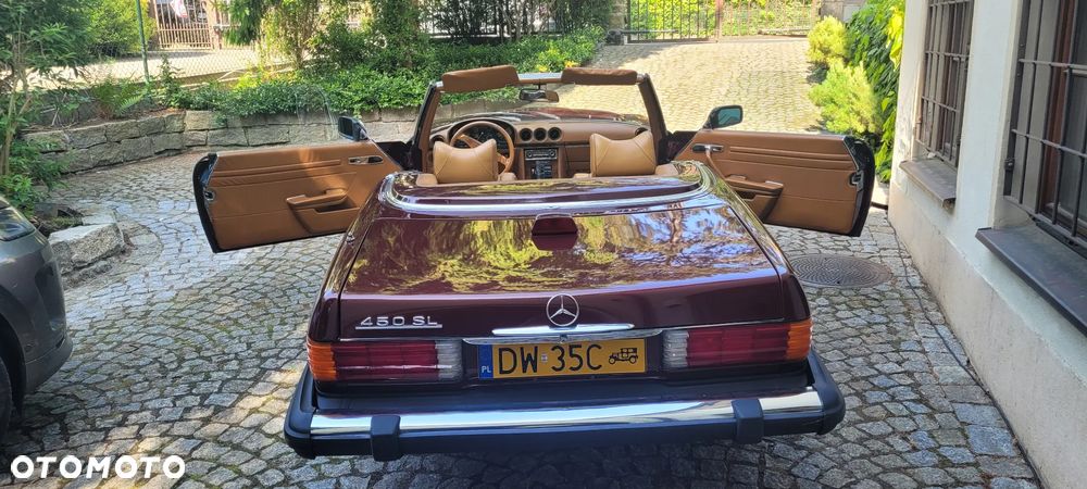 Mercedes-Benz SL - 1