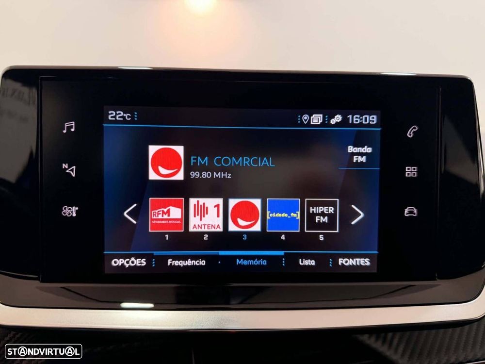 Peugeot 2008 1.2 PureTech GT Line - 18