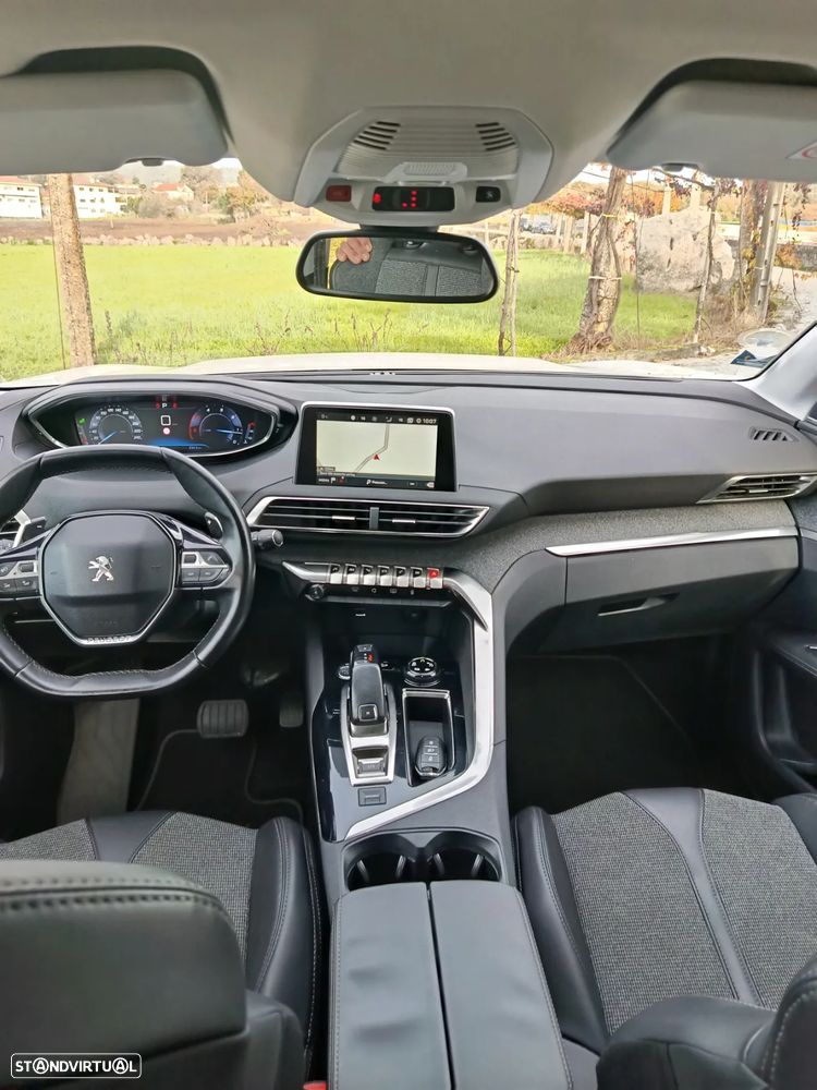 Peugeot 3008 1.6 BlueHDi Allure EAT6 J18 - 11