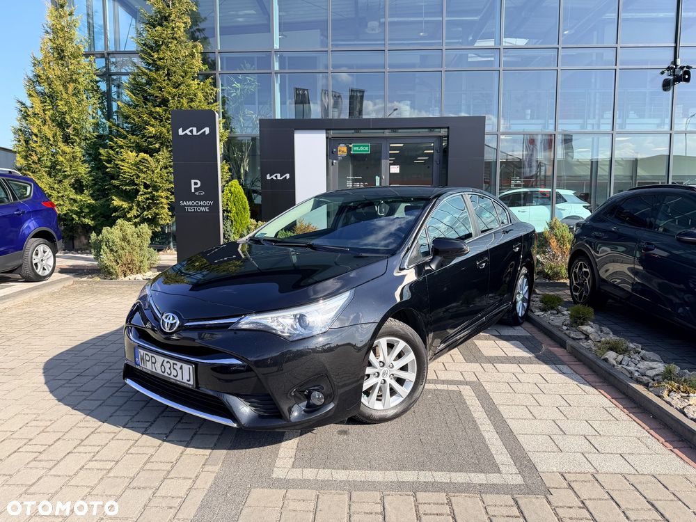 Toyota Avensis 1.6 Active - 1