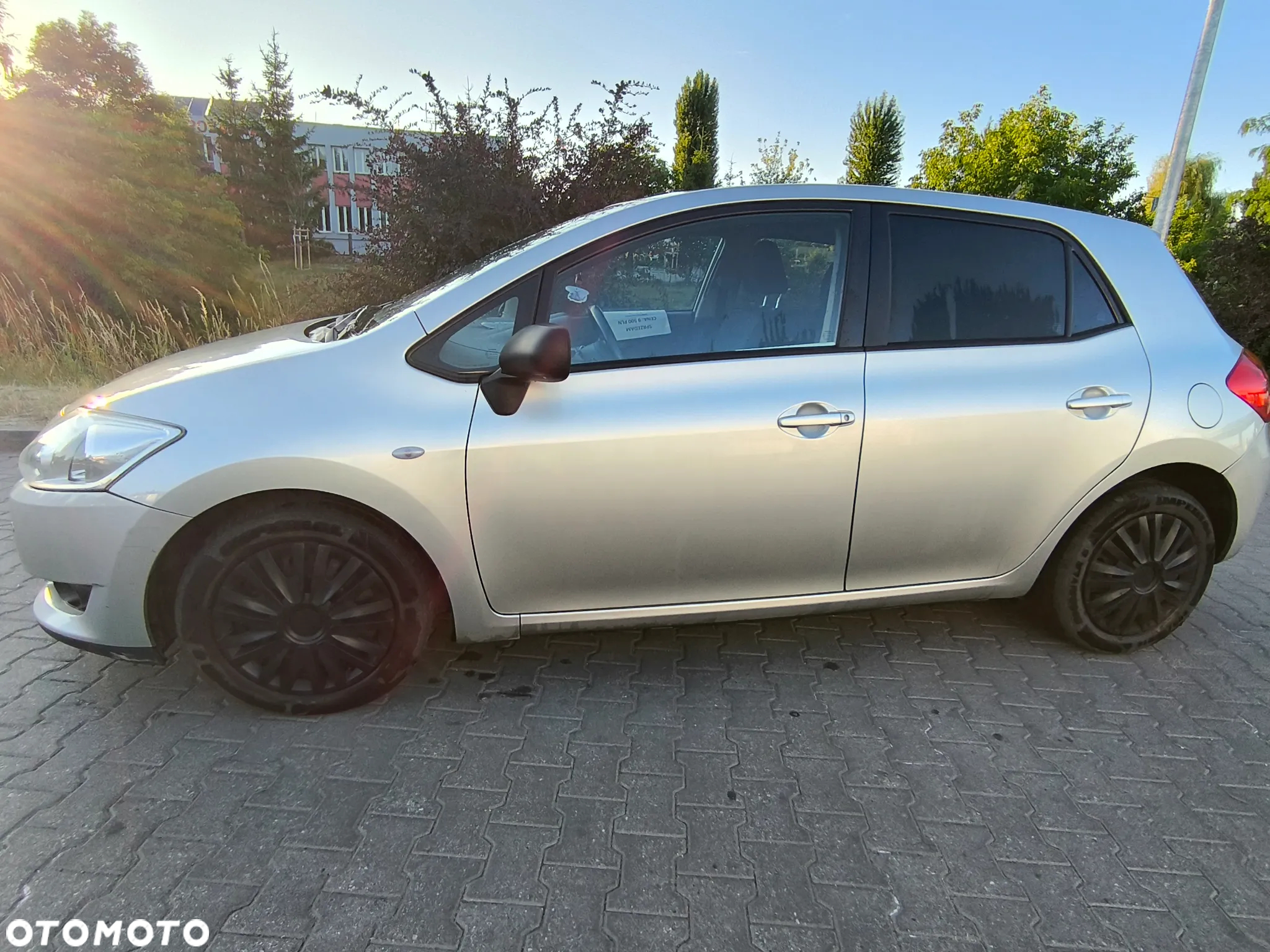 Toyota Auris 2.0 D-4D Luna - 2