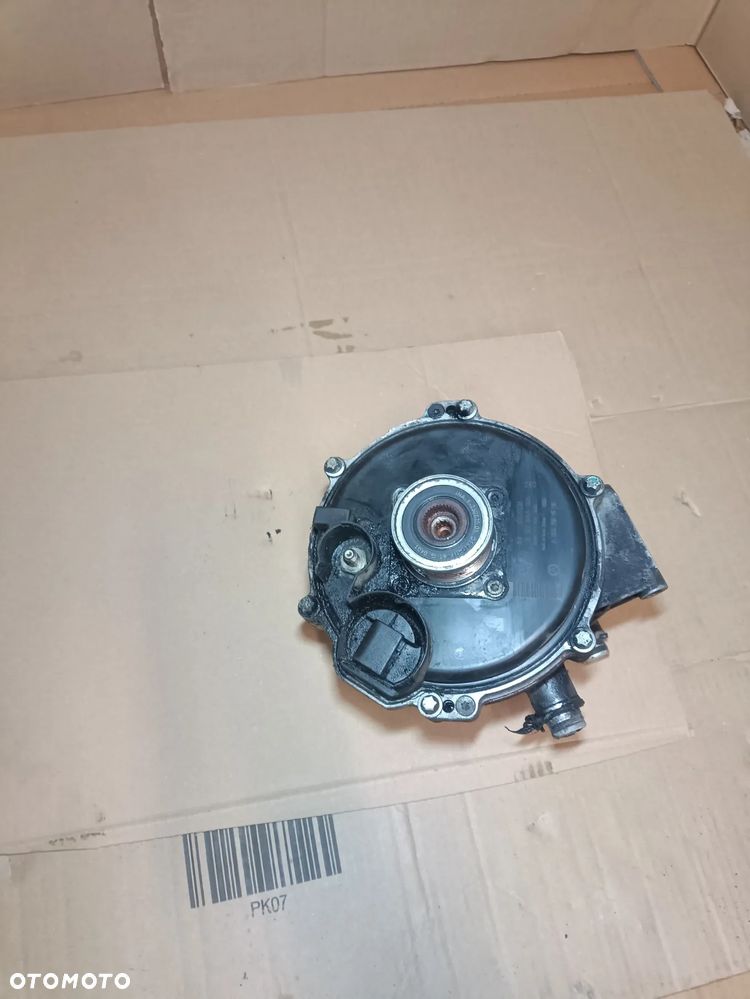 ALTERNATOR A0001501950 MERCEDES-BENZ (G-400 ML-40 E-400 S-400) CDI - 4