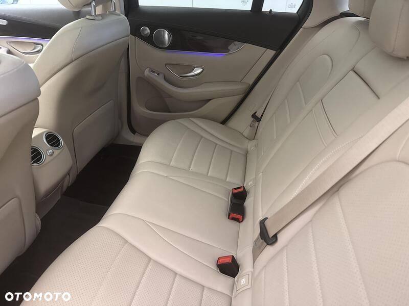 Mercedes-Benz GLC 200 4-Matic - 22