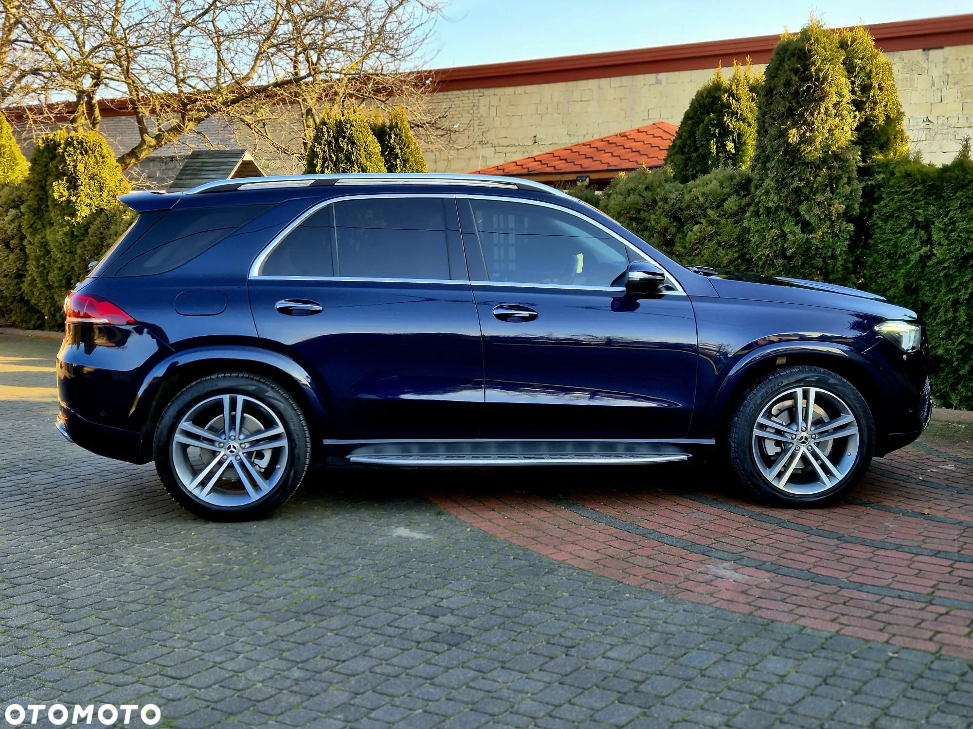 Mercedes-Benz GLE - 16
