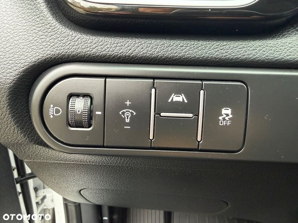 Kia XCeed - 11