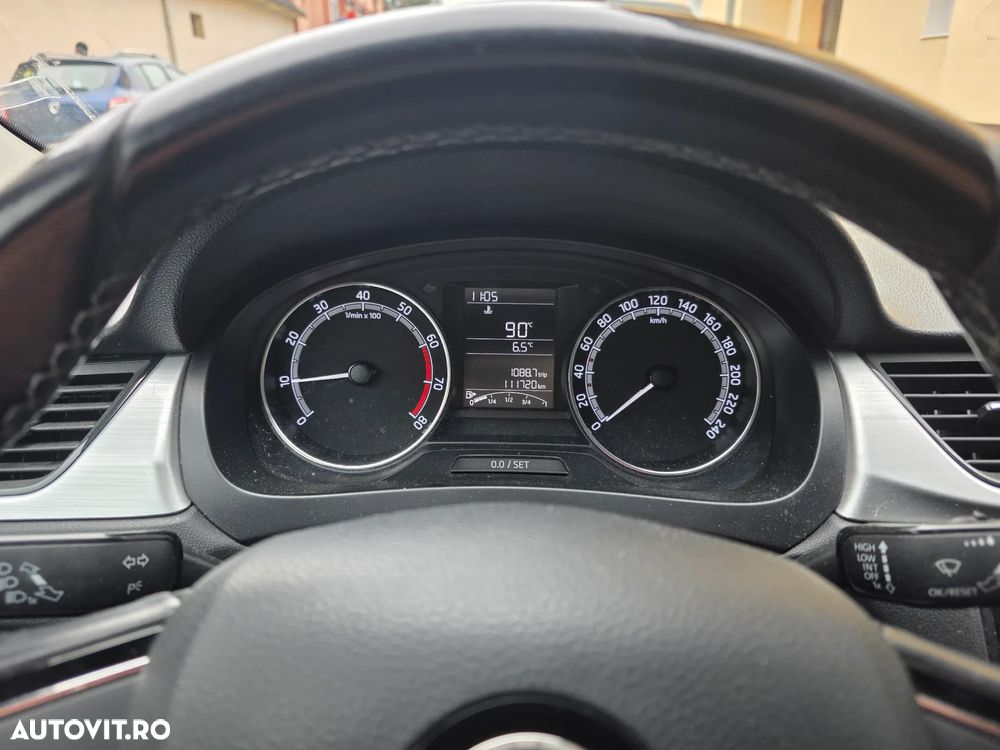 Skoda RAPID 1.0 TSI Ambition - 6