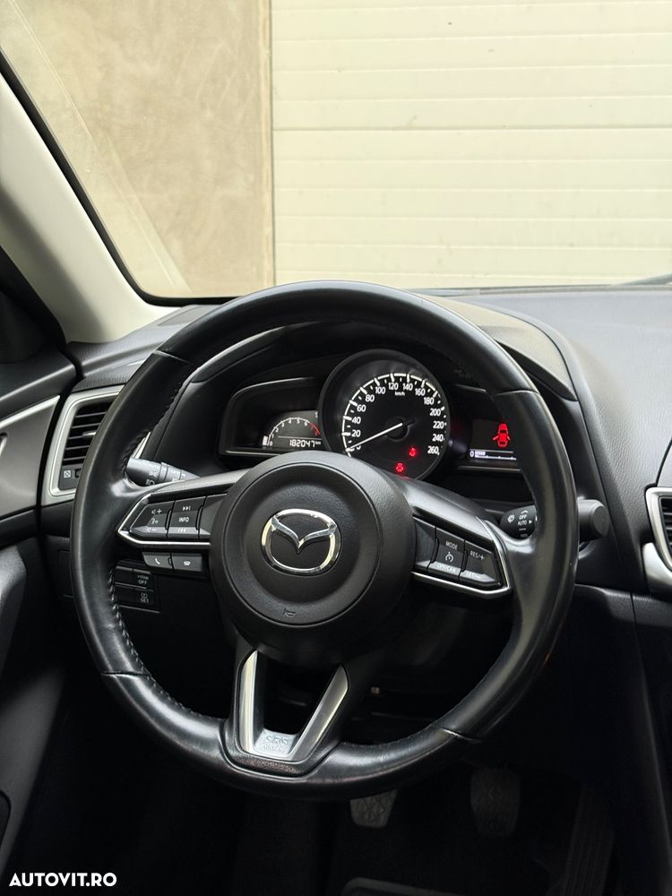 Mazda 3 - 6