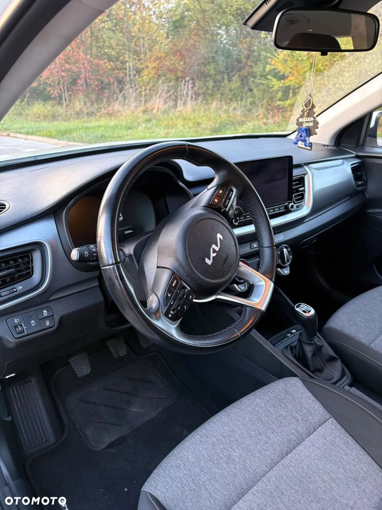 Kia Stonic - 10