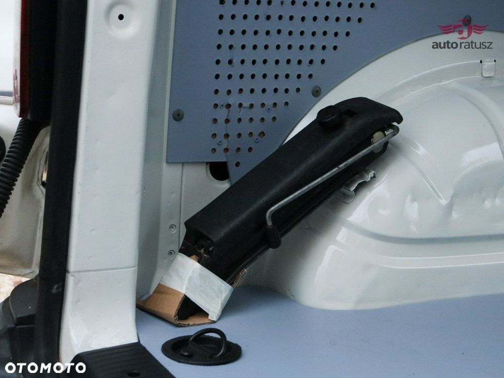 Volkswagen Transporter - 32