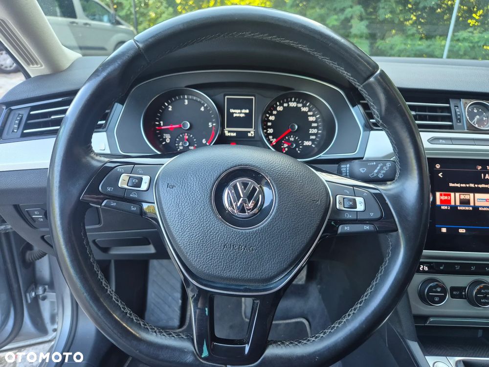 Volkswagen Passat Variant 2.0 TDI (BlueMotion Technology) Comfortline - 23