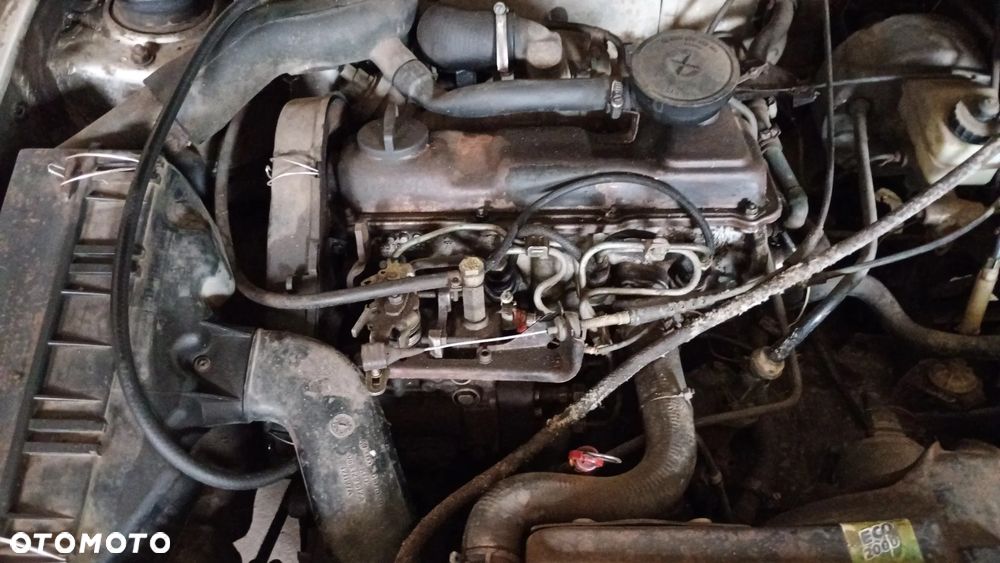 Volkswagen Golf - 3