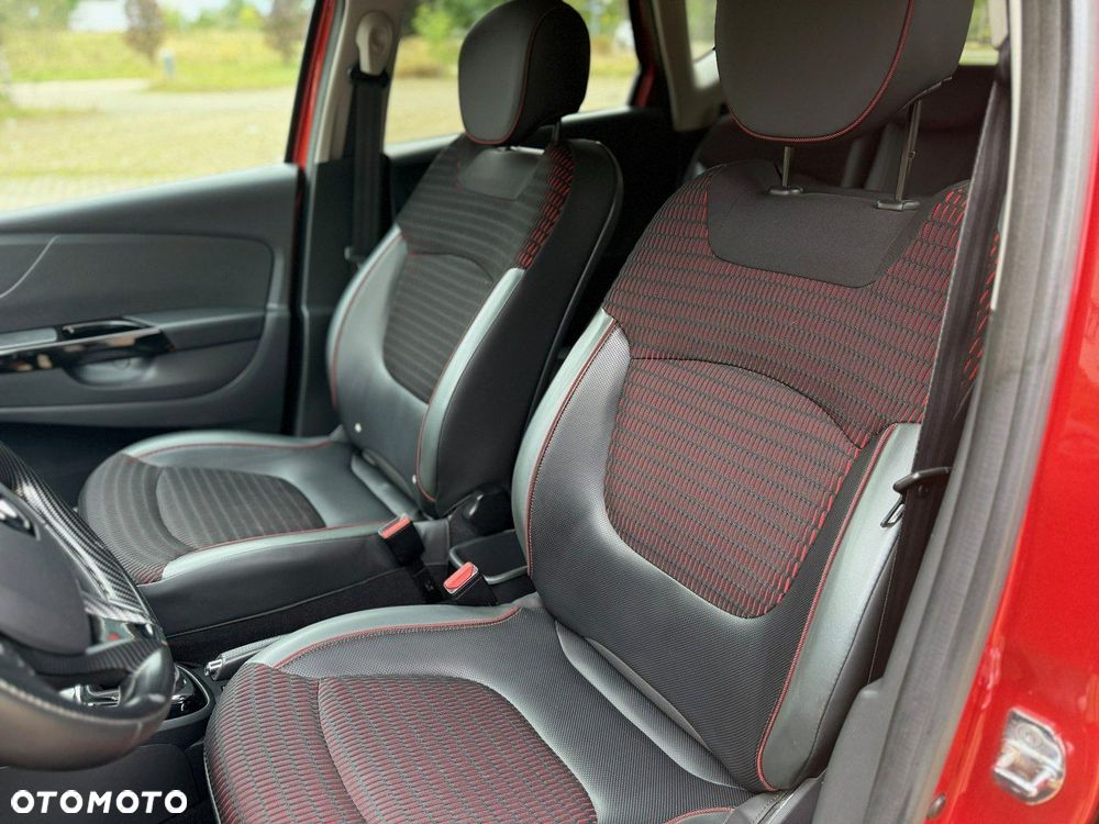 Renault Captur dCi 90 EDC Helly Hansen - 19