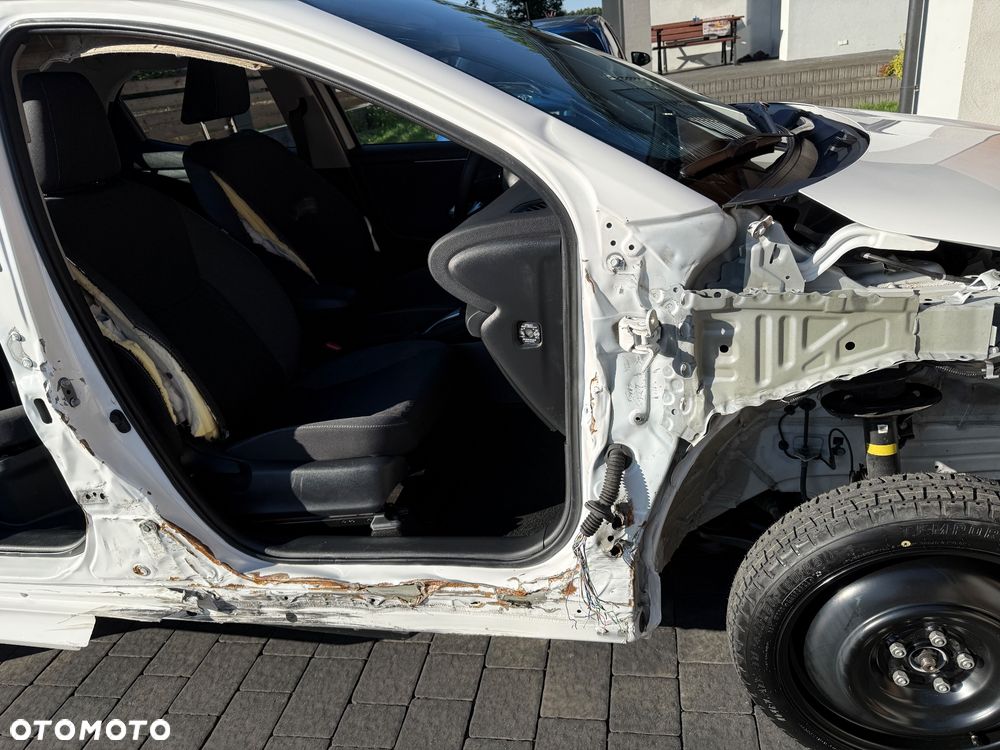 Toyota Yaris Hybrid 1.5 Active - 13
