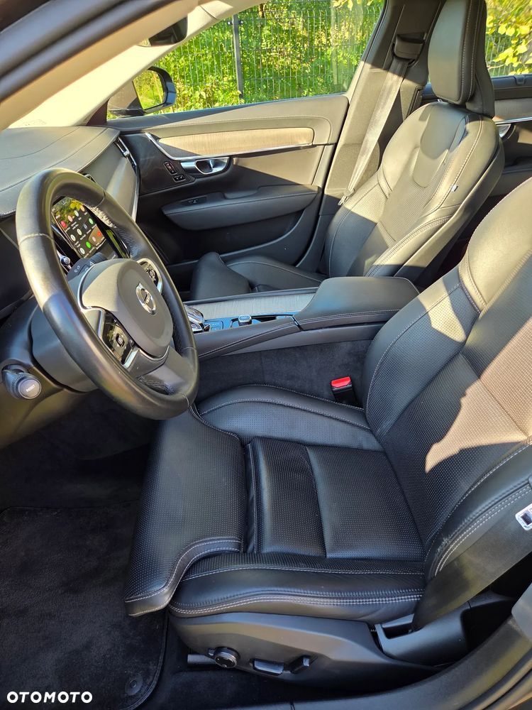 Volvo S90 - 17