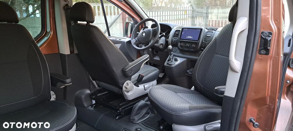 Renault Trafic 1.6 dCi - 17