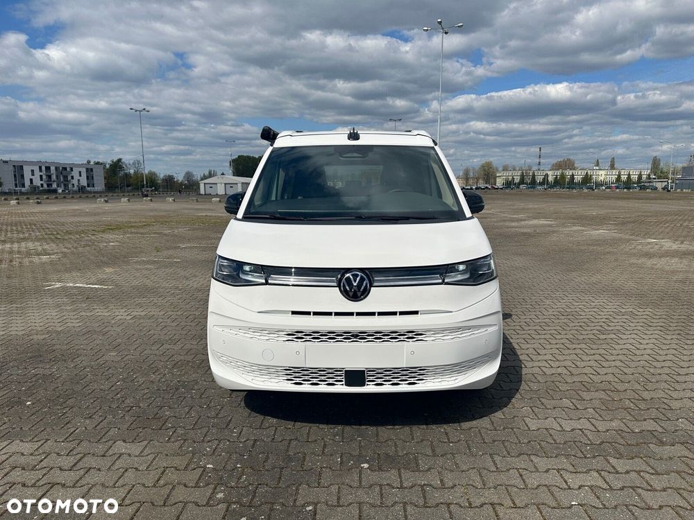 Volkswagen california Nowa California Beach silnik: 2,0 l TSI OPF 204 KM / skrzynia biegów: 7-biegowa DSG rozstaw osi: 3124 mm - 3