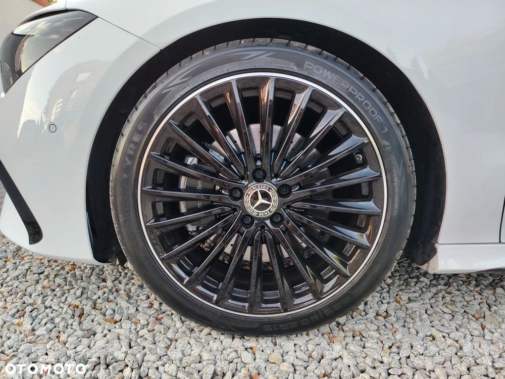 Mercedes-Benz CLA 200 d 8G-DCT AMG Line - 38