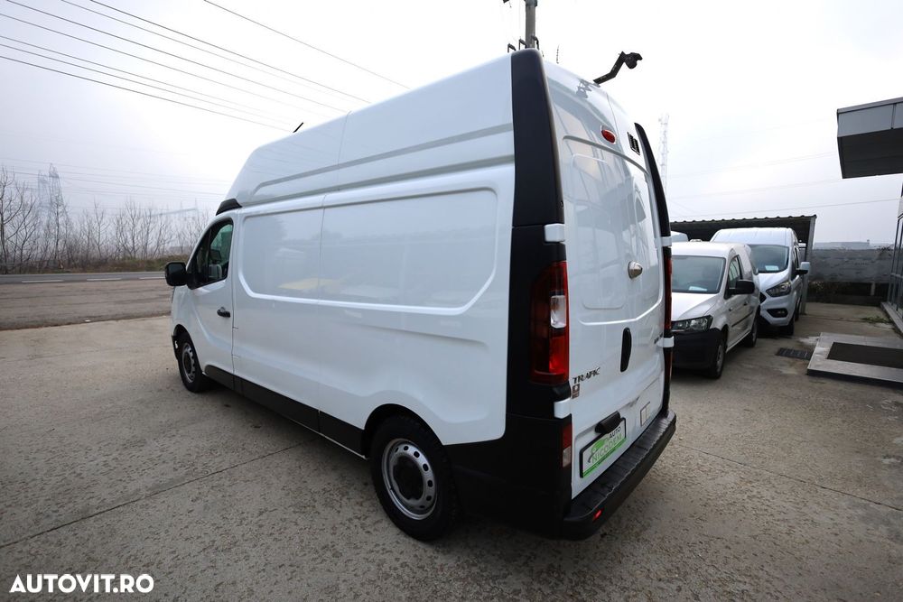 Renault Trafic L2H2 - 4