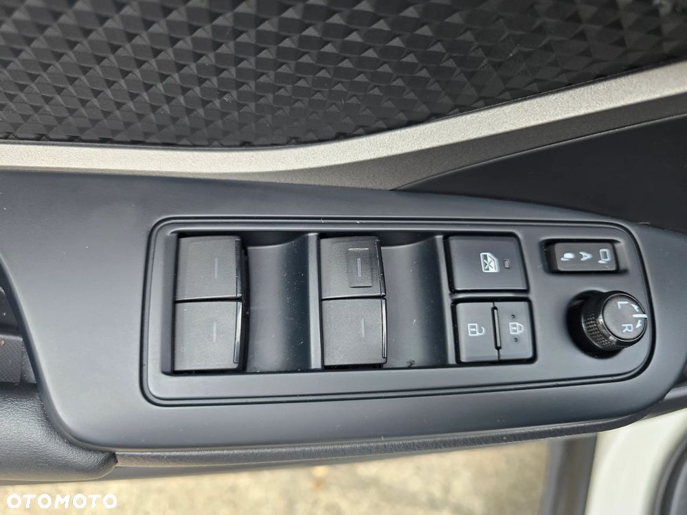 Toyota C-HR 1.8 Hybrid Active - 20