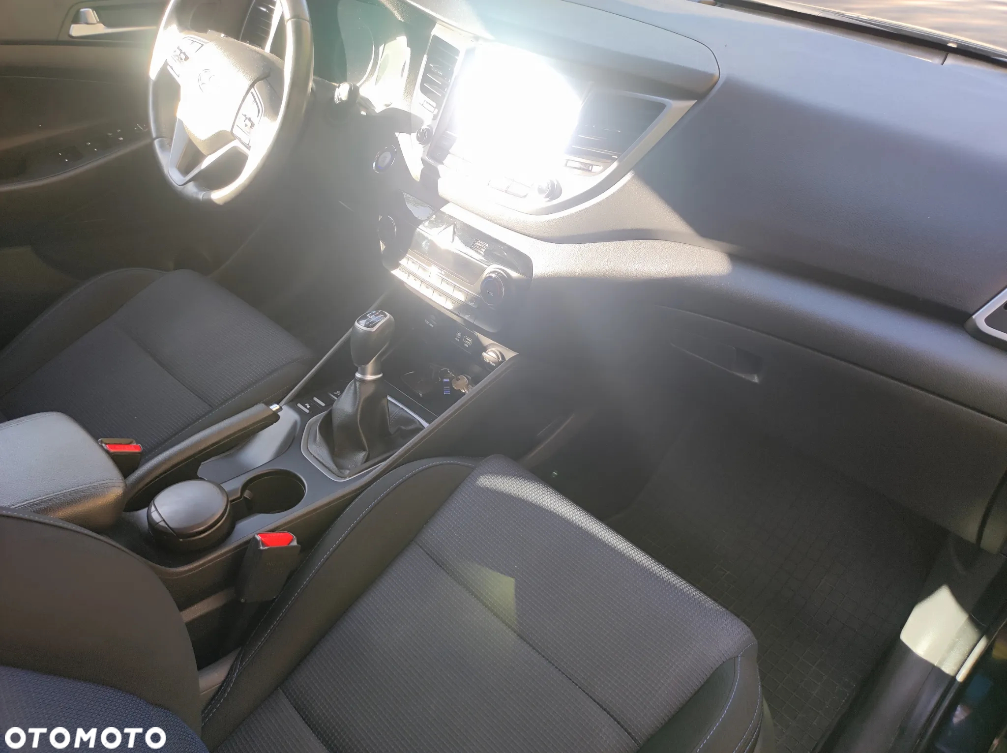 Hyundai Tucson 1.6 T-GDI Style 2WD - 25
