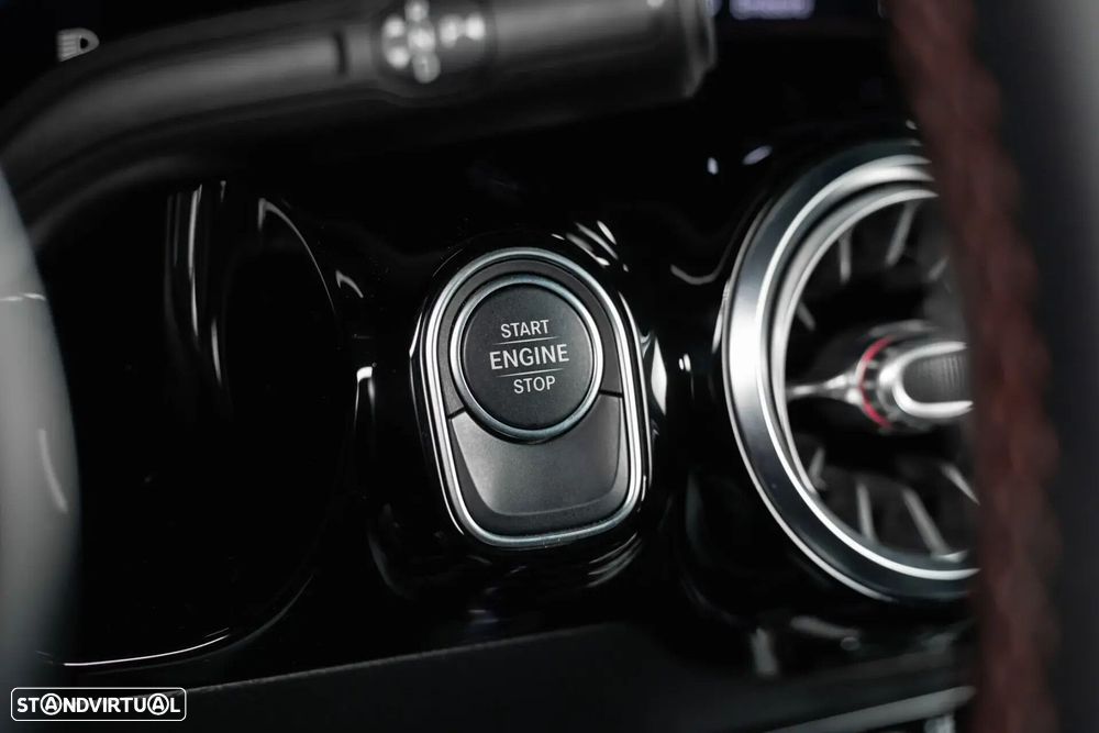 Mercedes-Benz GLA 250 - 33