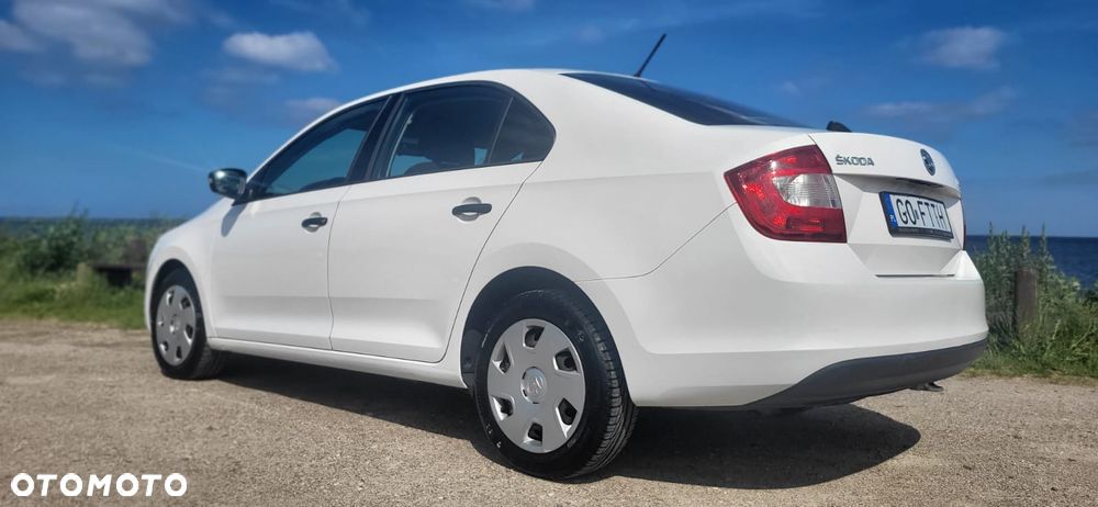 Skoda RAPID 1.2 TSI Active - 4