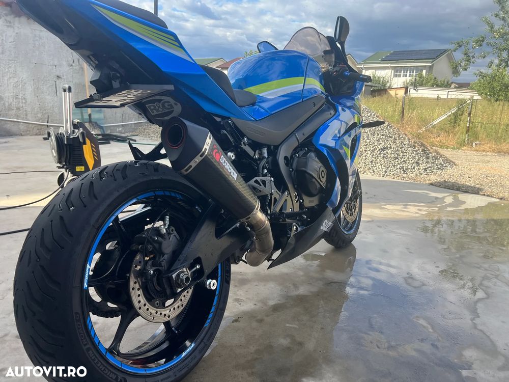 Suzuki GSX-R 1000 - 5