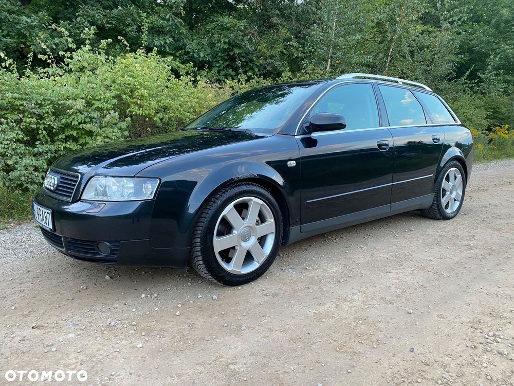 Audi A4 Avant 2.5 TDI quattro - 13