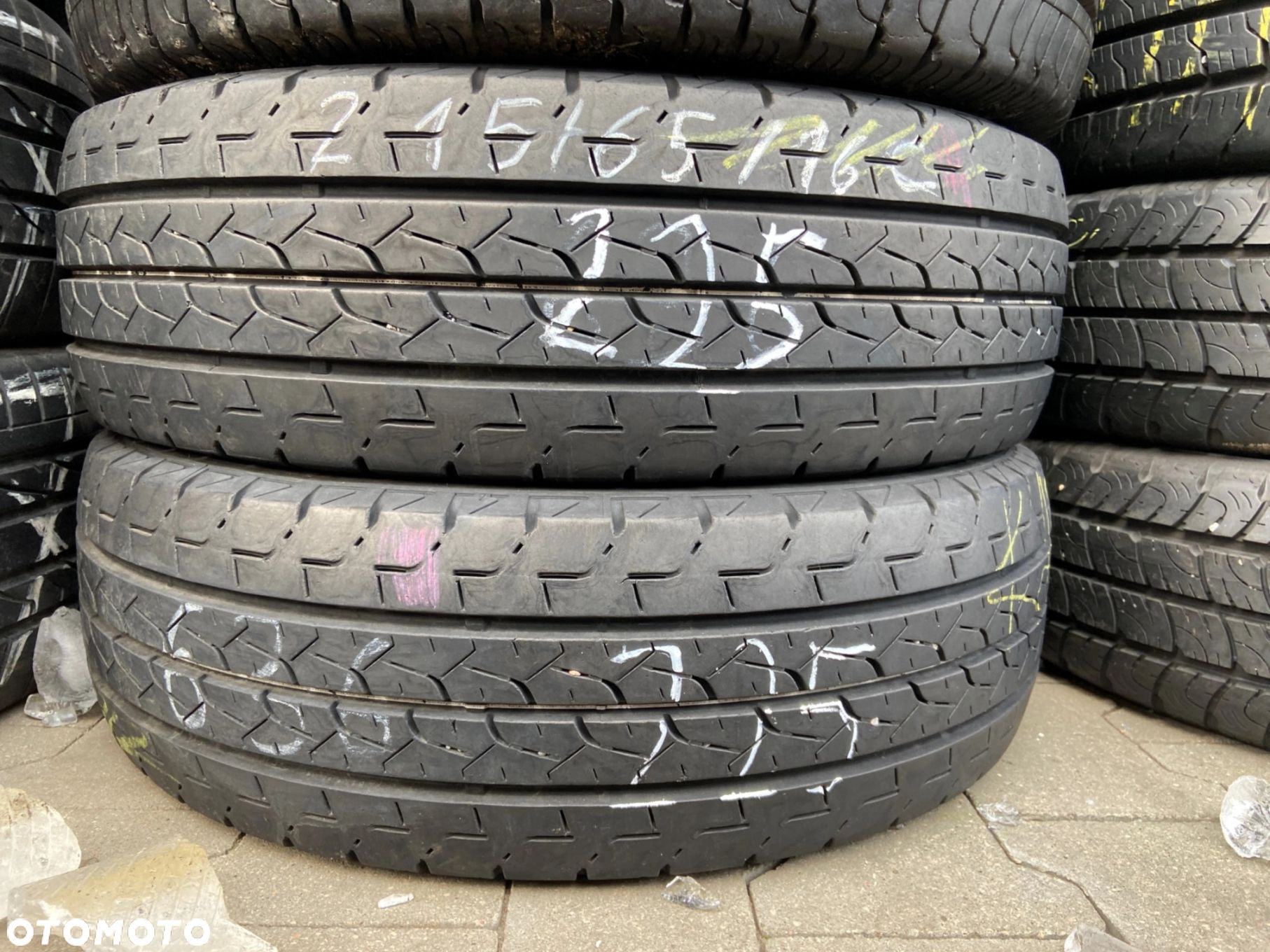 215/65/16C Bridgestone Duravis_7,5mm_2szt_(225) - 2