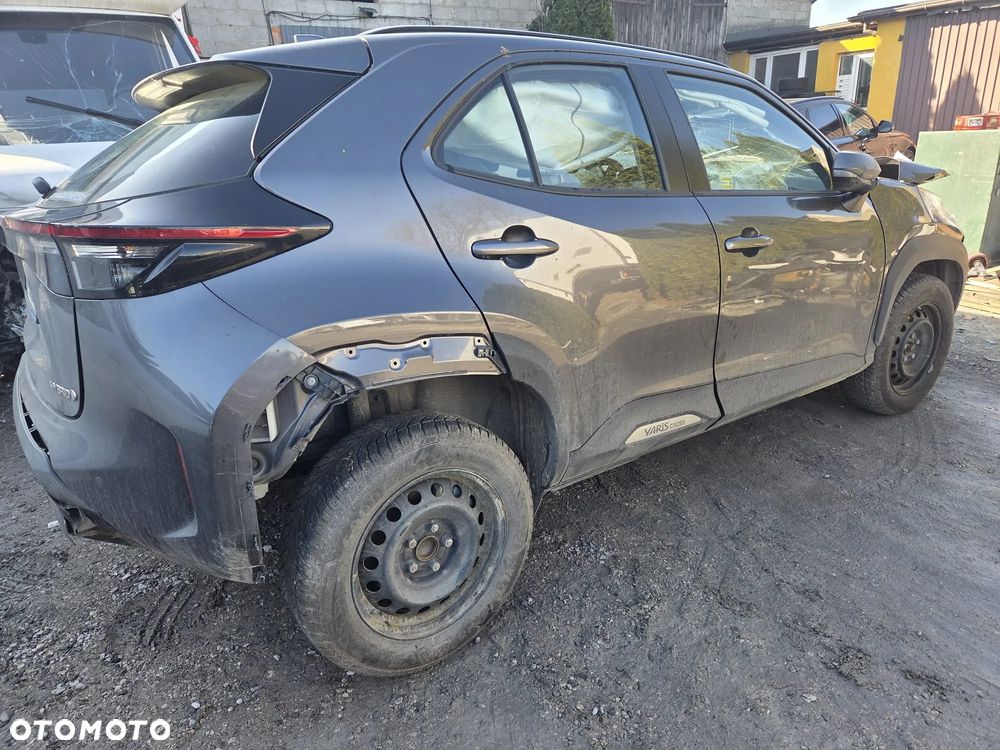 Toyota Yaris Cross Hybrid 1.5 Active - 1
