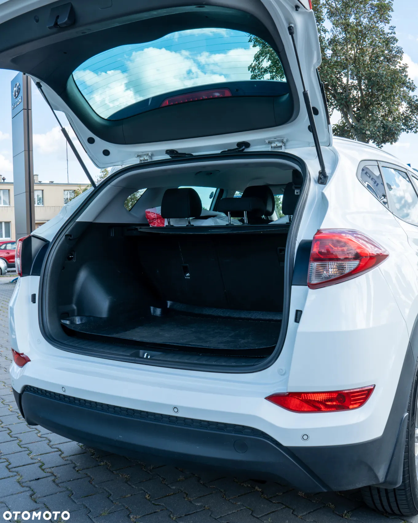 Hyundai Tucson 1.6 GDI BlueDrive Comfort 2WD - 10