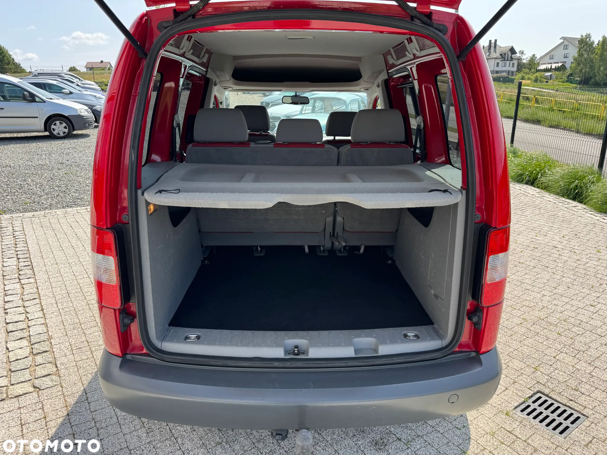 Volkswagen Caddy 1.4 16V Life - 32