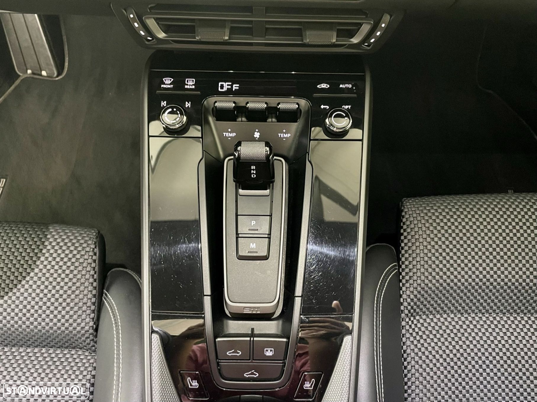 Porsche 911 (992) Carrera T PDK - 41