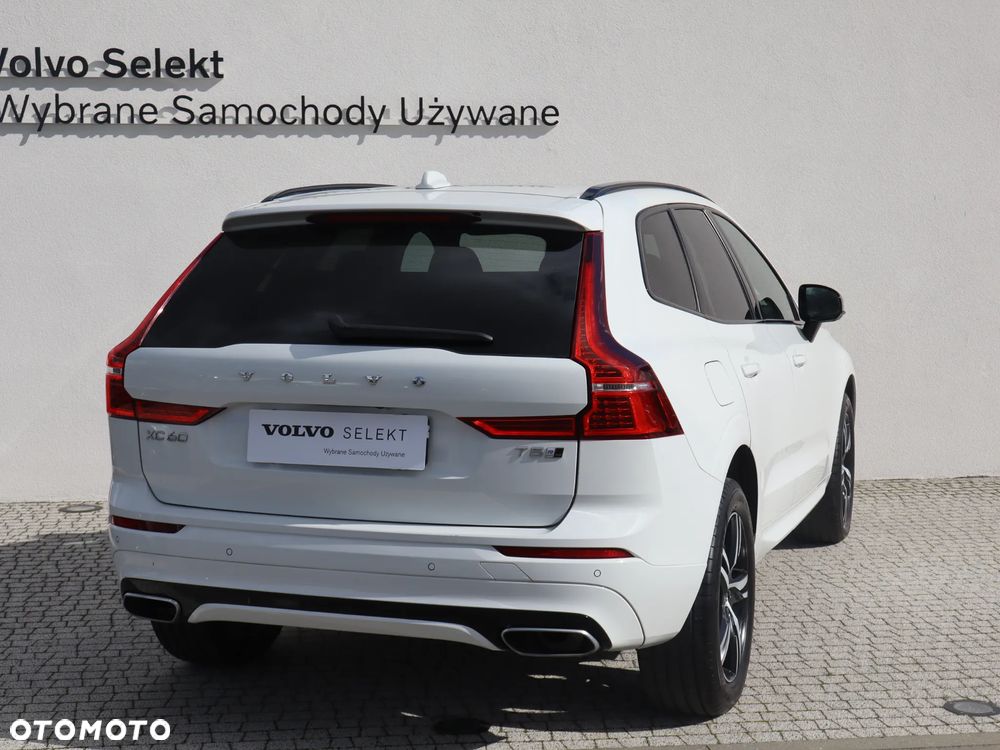 Volvo XC 60 T5 AWD R-Design - 5