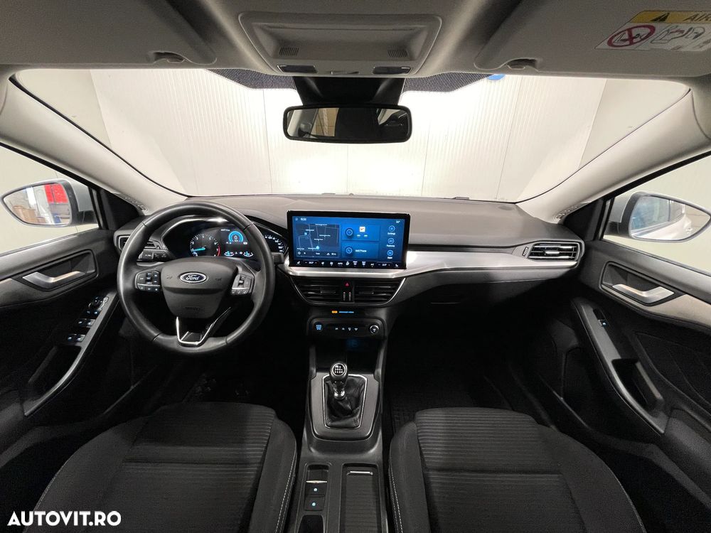 Ford Focus 1.0 EcoBoost Titanium - 8