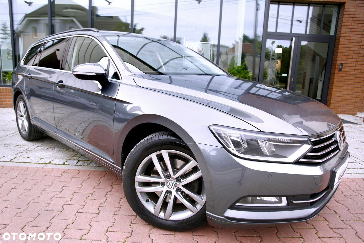 Volkswagen Passat - 31