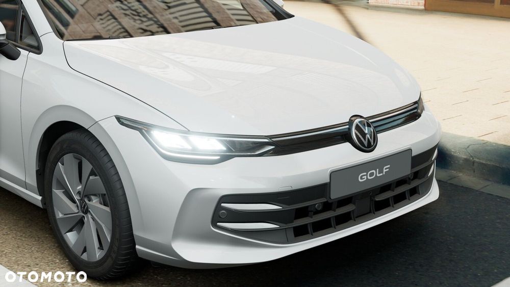 Volkswagen Golf - 6
