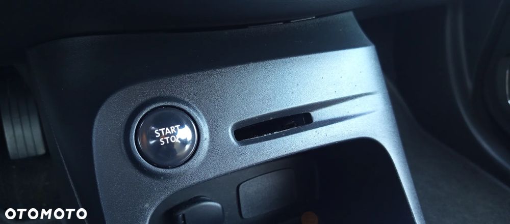 Renault Captur ENERGY dCi 90 Start&Stop Luxe - 14