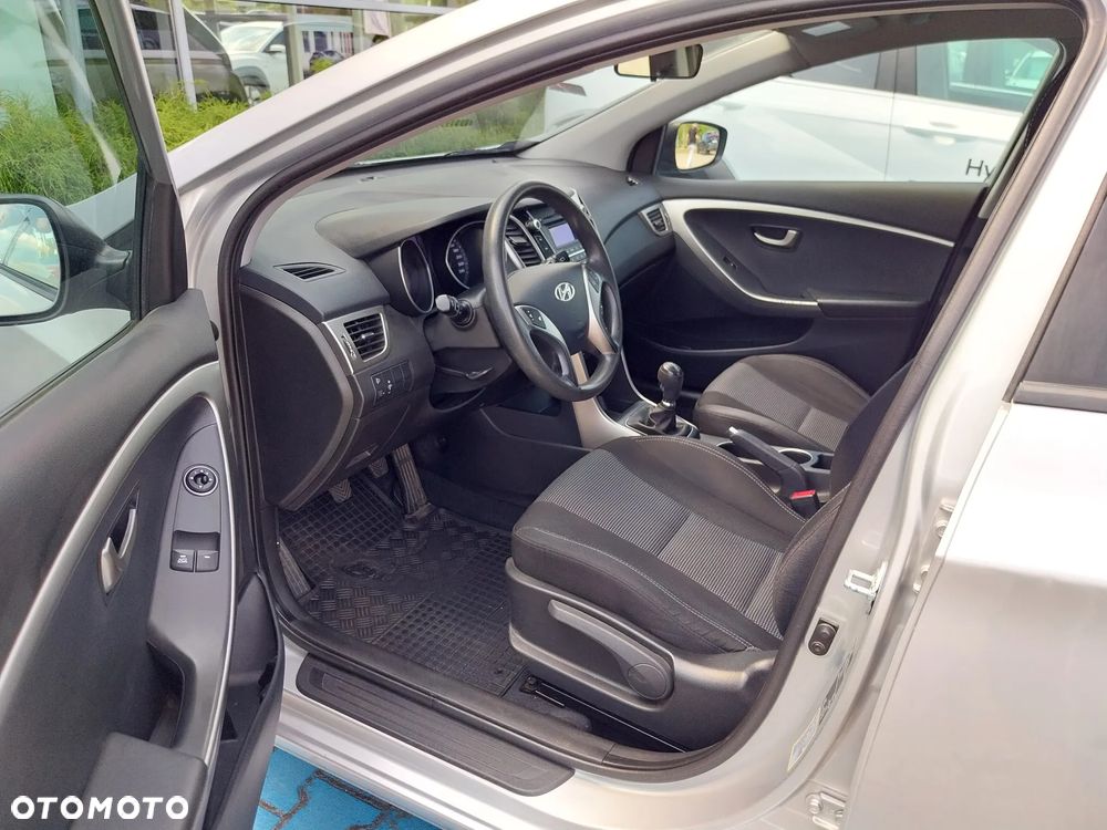 Hyundai i30 1.4 Classic - 10